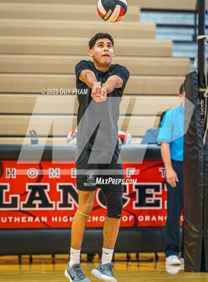 Thumbnail 3 in Servite @ Orange Lutheran photogallery.