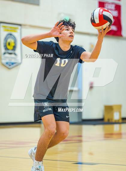 Thumbnail 1 in Servite @ Orange Lutheran photogallery.