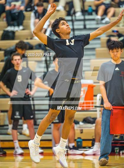 Thumbnail 3 in Servite @ Orange Lutheran photogallery.