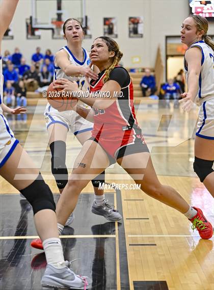 Thumbnail 2 in Richmond vs. Greenfield-Central (IHSAA 4A Section 10 First Round) photogallery.