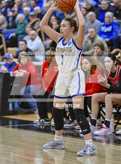 Thumbnail 3 in Richmond vs. Greenfield-Central (IHSAA 4A Section 10 First Round) photogallery.