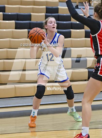 Thumbnail 2 in Richmond vs. Greenfield-Central (IHSAA 4A Section 10 First Round) photogallery.