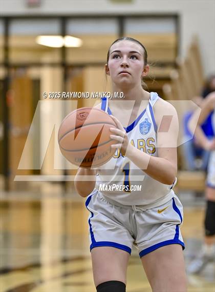 Thumbnail 2 in Richmond vs. Greenfield-Central (IHSAA 4A Section 10 First Round) photogallery.