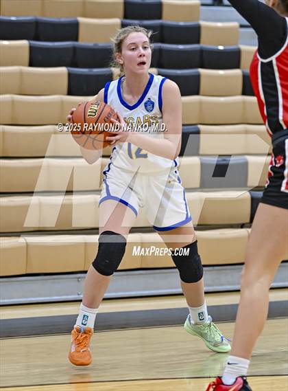 Thumbnail 3 in Richmond vs. Greenfield-Central (IHSAA 4A Section 10 First Round) photogallery.