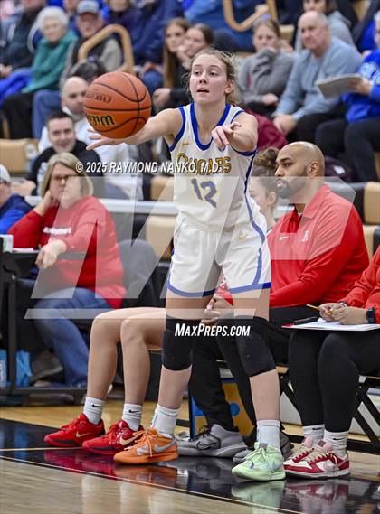 Thumbnail 2 in Richmond vs. Greenfield-Central (IHSAA 4A Section 10 First Round) photogallery.