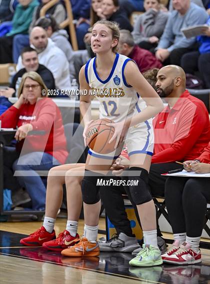 Thumbnail 2 in Richmond vs. Greenfield-Central (IHSAA 4A Section 10 First Round) photogallery.