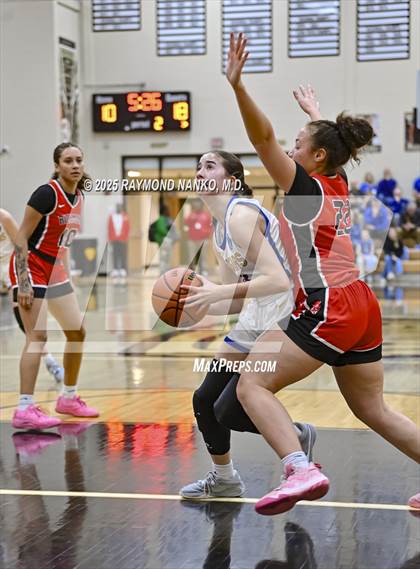 Thumbnail 1 in Richmond vs. Greenfield-Central (IHSAA 4A Section 10 First Round) photogallery.