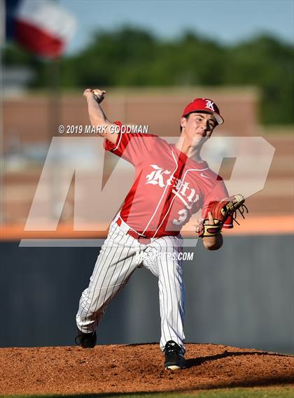 Thumbnail 3 in Katy @ Seven Lakes photogallery.