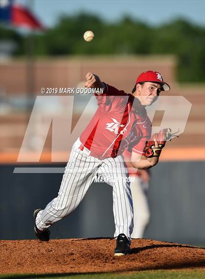 Thumbnail 1 in Katy @ Seven Lakes photogallery.