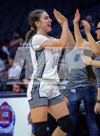 Thumbnail 2 in Vista del Lago @ Manteca (CIF SJS D3 Final) photogallery.