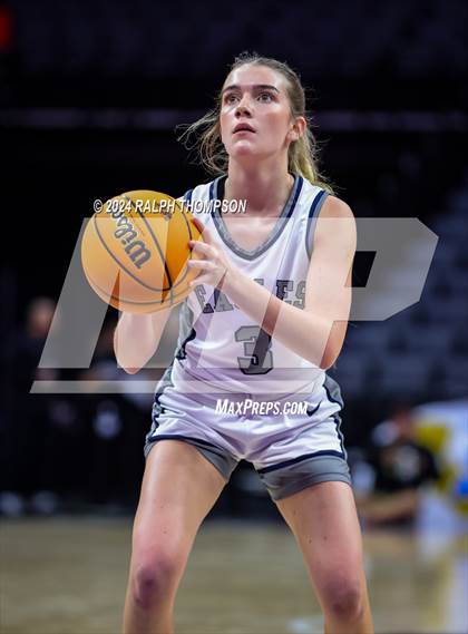 Thumbnail 2 in Vista del Lago @ Manteca (CIF SJS D3 Final) photogallery.