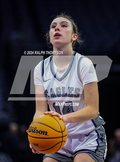 Thumbnail 2 in Vista del Lago @ Manteca (CIF SJS D3 Final) photogallery.
