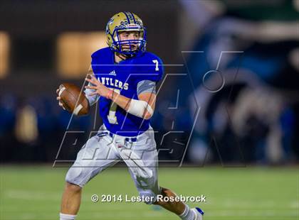 Thumbnail 3 in Tivy vs. Cedar Park 5A D2 Quarterfinals photogallery.