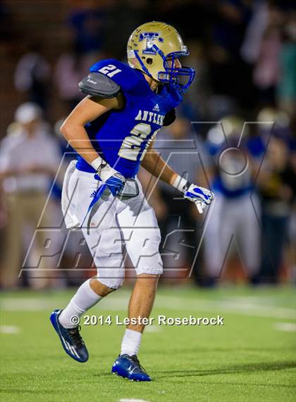 Thumbnail 2 in Tivy vs. Cedar Park 5A D2 Quarterfinals photogallery.