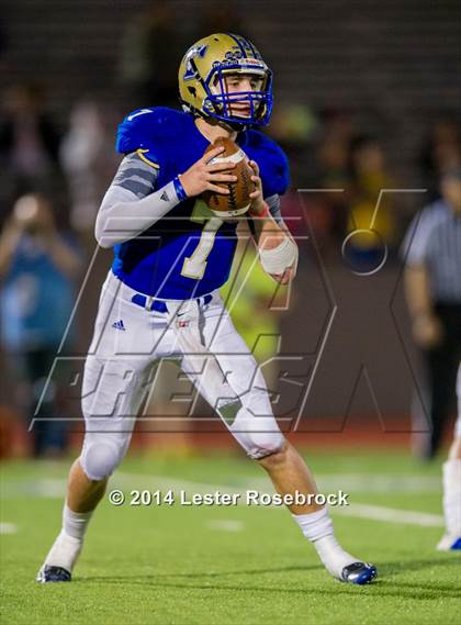 Thumbnail 3 in Tivy vs. Cedar Park 5A D2 Quarterfinals photogallery.