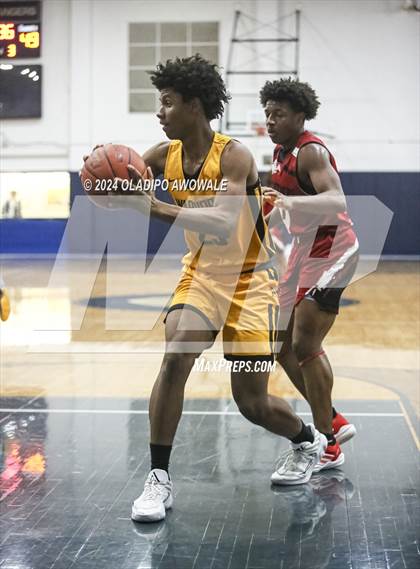 Thumbnail 3 in Hillcrest vs. Memorial (Knights of Colombus) photogallery.