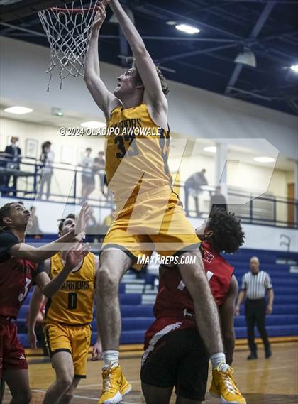 Thumbnail 1 in Hillcrest vs. Memorial (Knights of Colombus) photogallery.