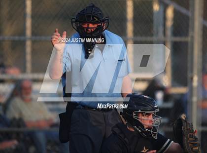 Thumbnail 3 in Clinton @ Bauxite photogallery.