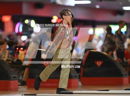 Thumbnail 1 in LHSAA Bowling State Championship Quarterfinals (Morning Round-Kenner) photogallery.