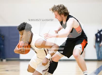 Thumbnail 1 in Edwardsville vs. Belleville West (IHSA 4A Regional Playoff) photogallery.