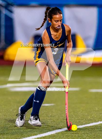 Thumbnail 2 in Oakland Catholic @ Shady Side Academy photogallery.