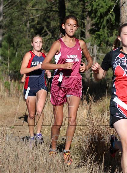 Thumbnail 3 in 1A-2A D3 District Meet photogallery.