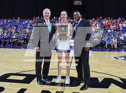 Thumbnail 3 in Lipan vs. Gruver (UIL 2A State Final Medal Ceremony) photogallery.