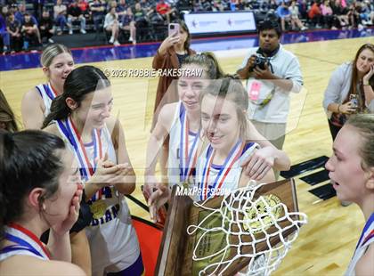 Thumbnail 1 in Lipan vs. Gruver (UIL 2A State Final Medal Ceremony) photogallery.