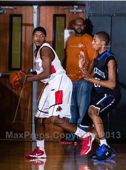 Thumbnail 2 in Dekaney @ Hillcrest (McDonald's Texas Invitational) photogallery.