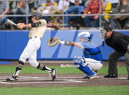 Thumbnail 1 in Cleburne vs Midlothian Game 3 (UIL 5A Regional Quarterfinal) photogallery.