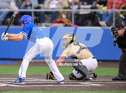 Thumbnail 2 in Cleburne vs Midlothian Game 3 (UIL 5A Regional Quarterfinal) photogallery.
