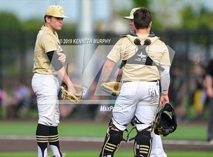 Thumbnail 1 in Cleburne vs Midlothian Game 3 (UIL 5A Regional Quarterfinal) photogallery.