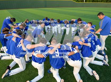 Thumbnail 2 in Cleburne vs Midlothian Game 3 (UIL 5A Regional Quarterfinal) photogallery.