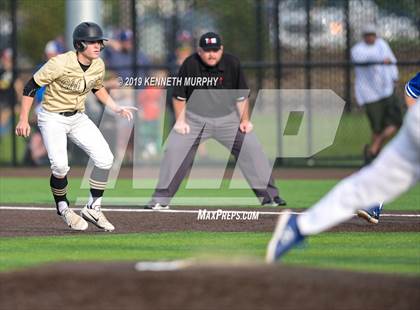 Thumbnail 1 in Cleburne vs Midlothian Game 3 (UIL 5A Regional Quarterfinal) photogallery.