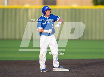 Thumbnail 2 in Cleburne vs Midlothian Game 3 (UIL 5A Regional Quarterfinal) photogallery.