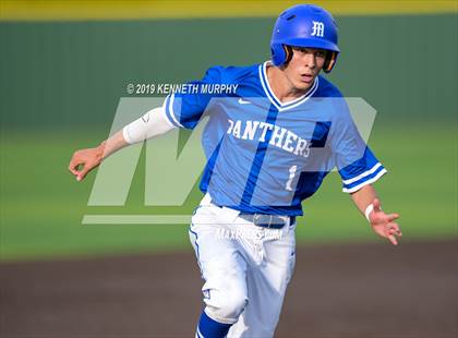Thumbnail 1 in Cleburne vs Midlothian Game 3 (UIL 5A Regional Quarterfinal) photogallery.