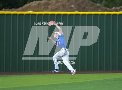 Thumbnail 3 in Cleburne vs Midlothian Game 3 (UIL 5A Regional Quarterfinal) photogallery.