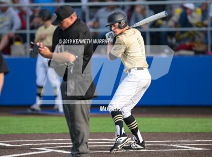 Thumbnail 2 in Cleburne vs Midlothian Game 3 (UIL 5A Regional Quarterfinal) photogallery.