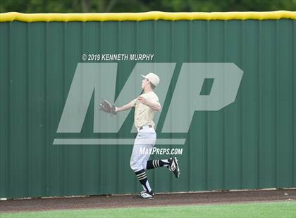 Thumbnail 2 in Cleburne vs Midlothian Game 3 (UIL 5A Regional Quarterfinal) photogallery.
