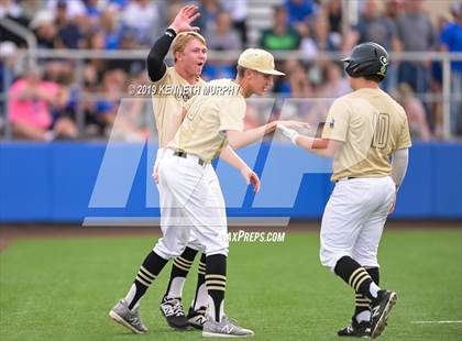 Thumbnail 2 in Cleburne vs Midlothian Game 3 (UIL 5A Regional Quarterfinal) photogallery.