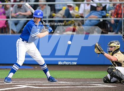 Thumbnail 3 in Cleburne vs Midlothian Game 3 (UIL 5A Regional Quarterfinal) photogallery.