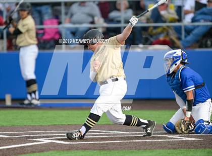 Thumbnail 2 in Cleburne vs Midlothian Game 3 (UIL 5A Regional Quarterfinal) photogallery.