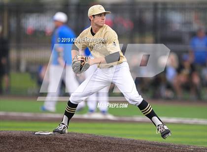 Thumbnail 1 in Cleburne vs Midlothian Game 3 (UIL 5A Regional Quarterfinal) photogallery.