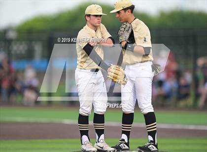 Thumbnail 3 in Cleburne vs Midlothian Game 3 (UIL 5A Regional Quarterfinal) photogallery.