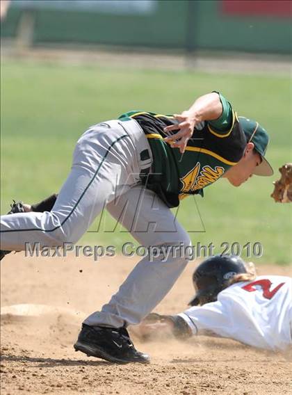 Thumbnail 3 in Moorpark @ Palos Verdes photogallery.