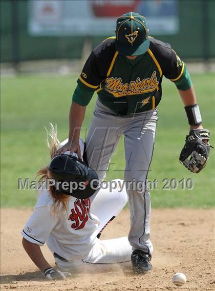 Thumbnail 3 in Moorpark @ Palos Verdes photogallery.