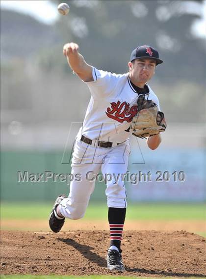Thumbnail 1 in Moorpark @ Palos Verdes photogallery.