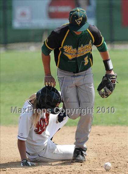 Thumbnail 2 in Moorpark @ Palos Verdes photogallery.