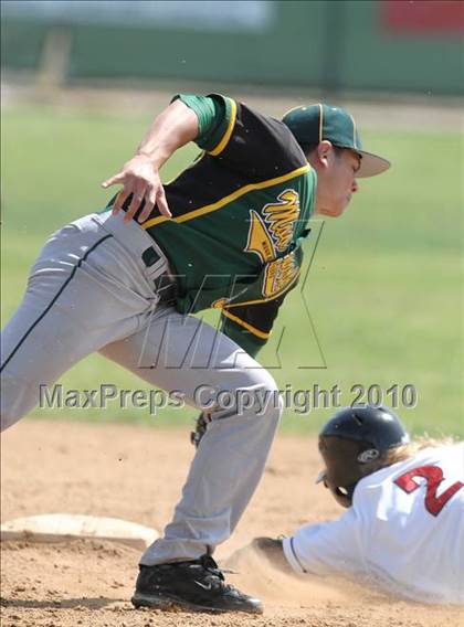 Thumbnail 2 in Moorpark @ Palos Verdes photogallery.