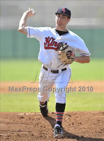 Thumbnail 2 in Moorpark @ Palos Verdes photogallery.